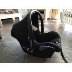 Maxi Cosi + Dooky