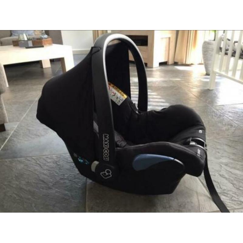 Maxi Cosi + Dooky