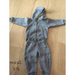 Trainingspak joggingpak puma maat 74