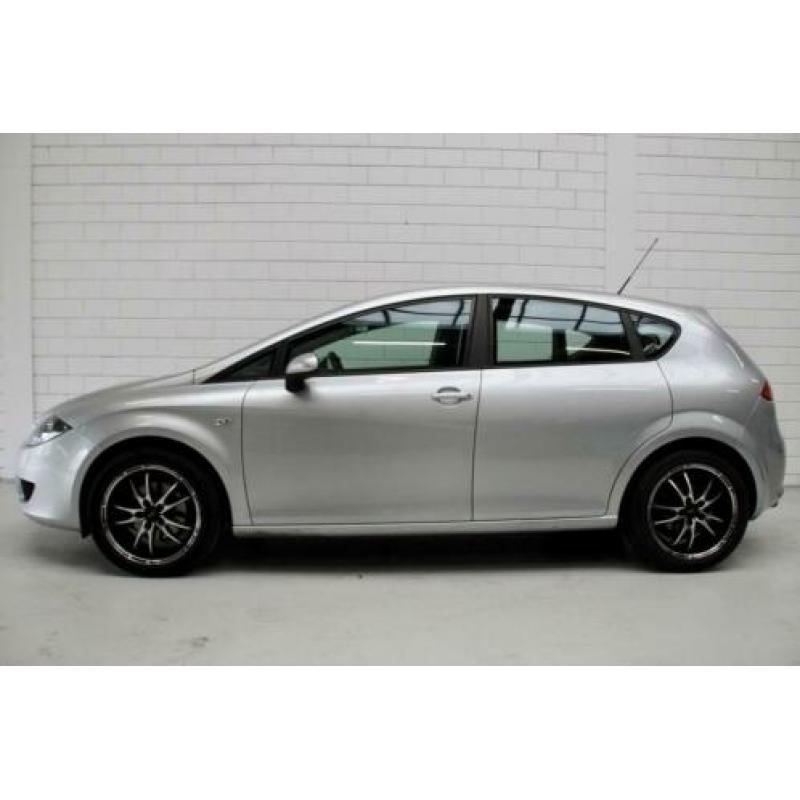 SEAT Leon 1.6 Reference NWE APK !