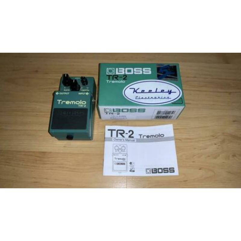 In nieuw staat: Robert Keeley Boss Tr-2 tremolo volume boost