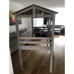 Te koop mooie hoogslaper