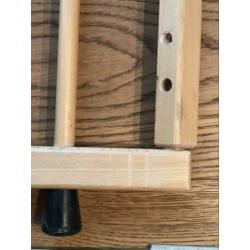 Geuther traphek hout met draai/veer sluiting