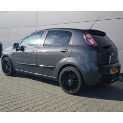 Fiat Punto 1.3 Multijet 62KW 5DR 2012 Grijs