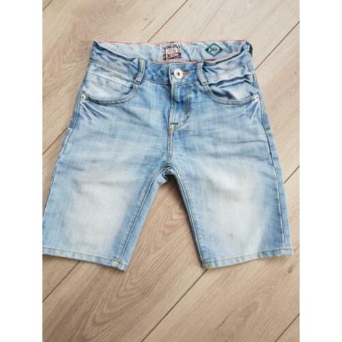 Vingino korte broek maat 9