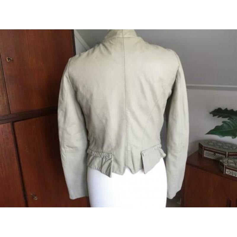 Zara woman leren jasje beige mt s