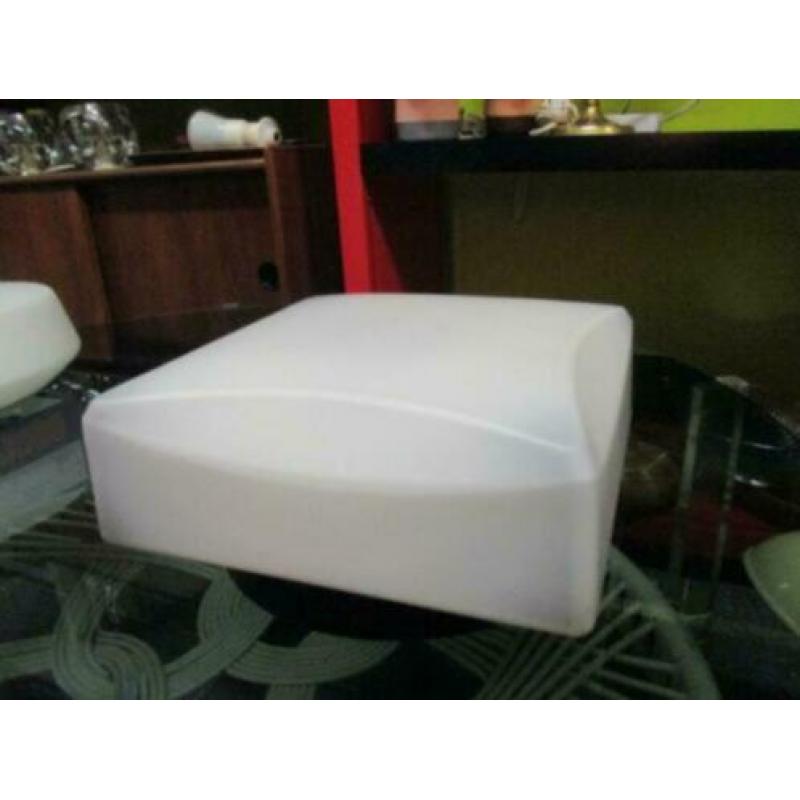 plafondlamp vierkant 22cm wit melkglas jaren 70 design retro