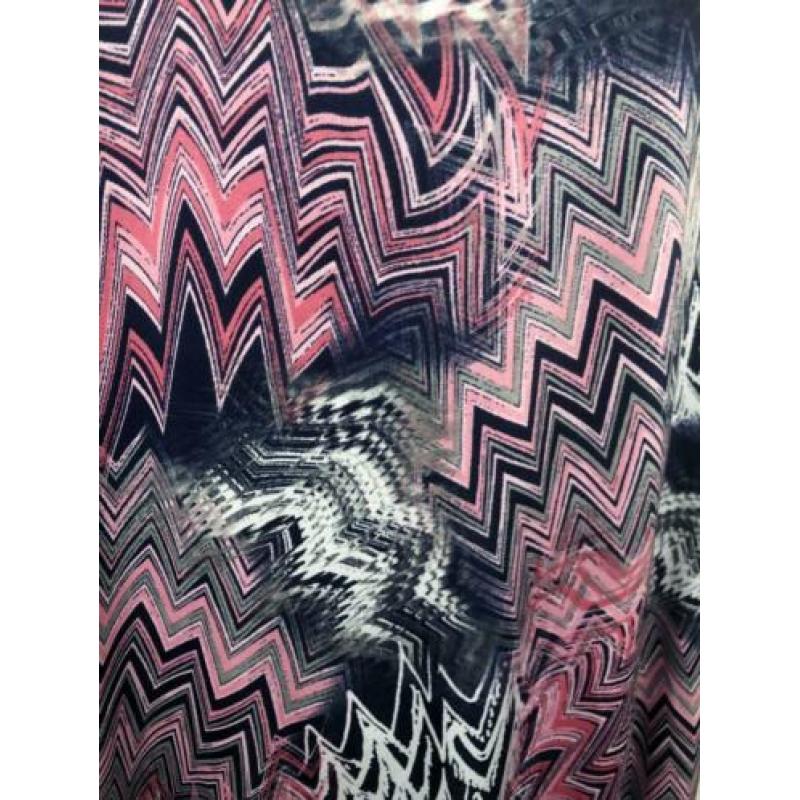 Superleuke roze/blauwe tuniek streepjesprint MAGNA 56/58