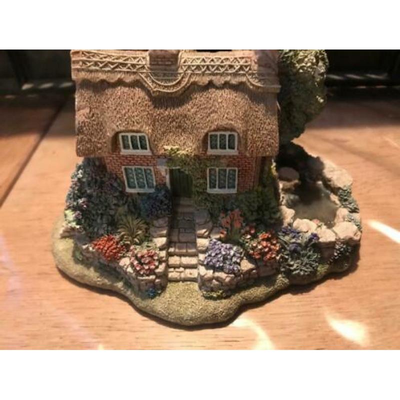 Lilliput lane peardrop parlour the Britsh collection 58