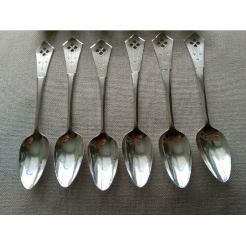 12 zilveren lepeltjes Art-deco A. Pluut Schoonhoven 1925
