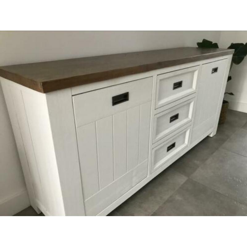 Zo goed als nieuw! Houten dressoir, tv-meubel & salontafel