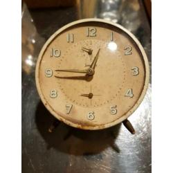 Mintgroene jaren '50 wekker van Junghans