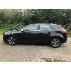 Volvo V40 2.0 D2 (Diesel) R-Design zwart nov 2015 83.000km