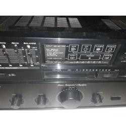 Akai equalizer en receiver