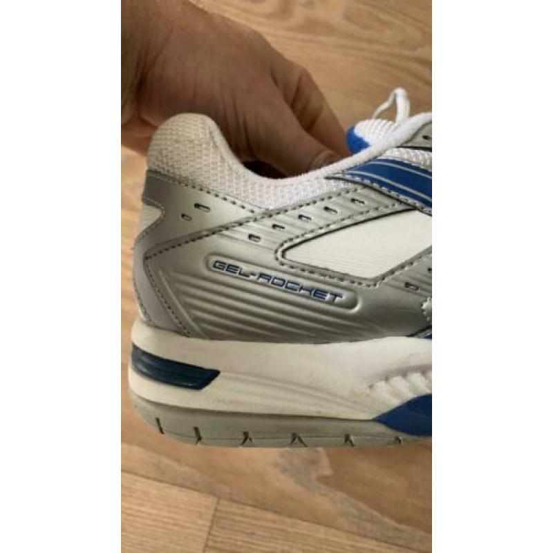 Mooie Asics zaalschoen maat 45