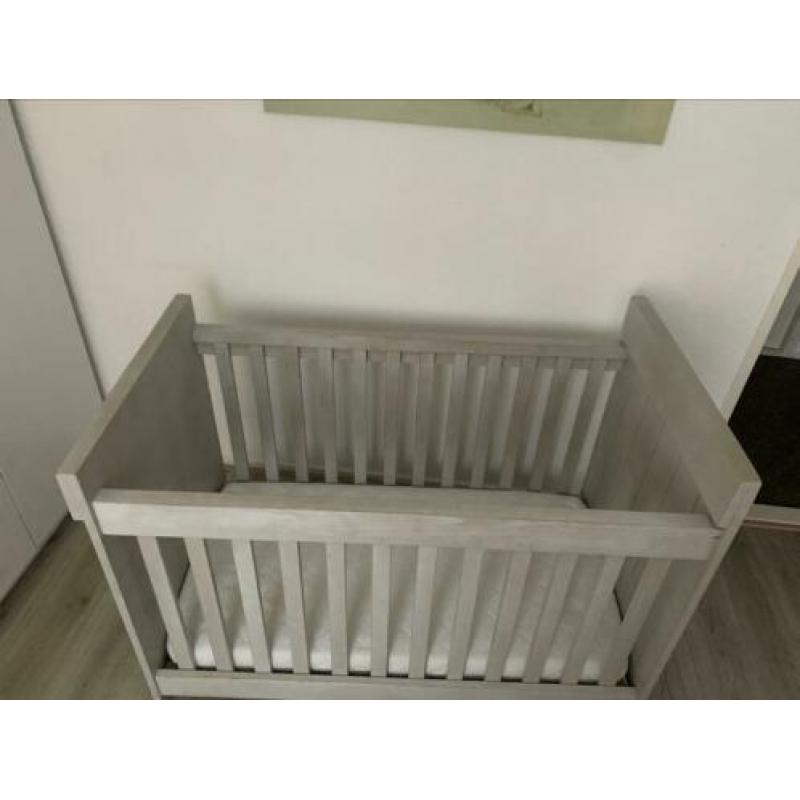Baby bed