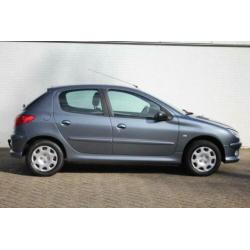 Peugeot 206 1.4 Forever 5D Airco | Elek. ramen | Trekhaak |