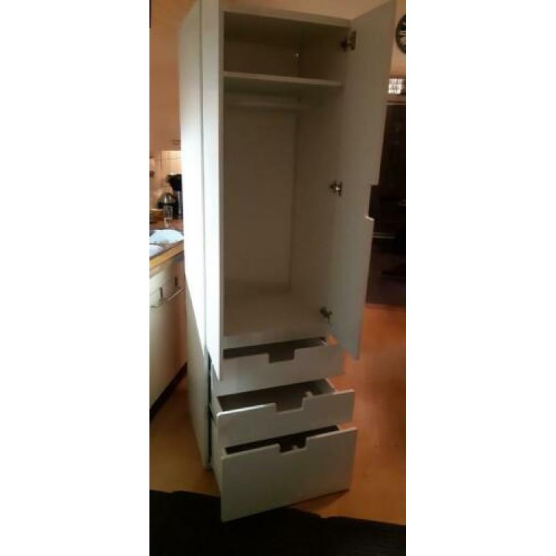 Ikea kledingkast kast