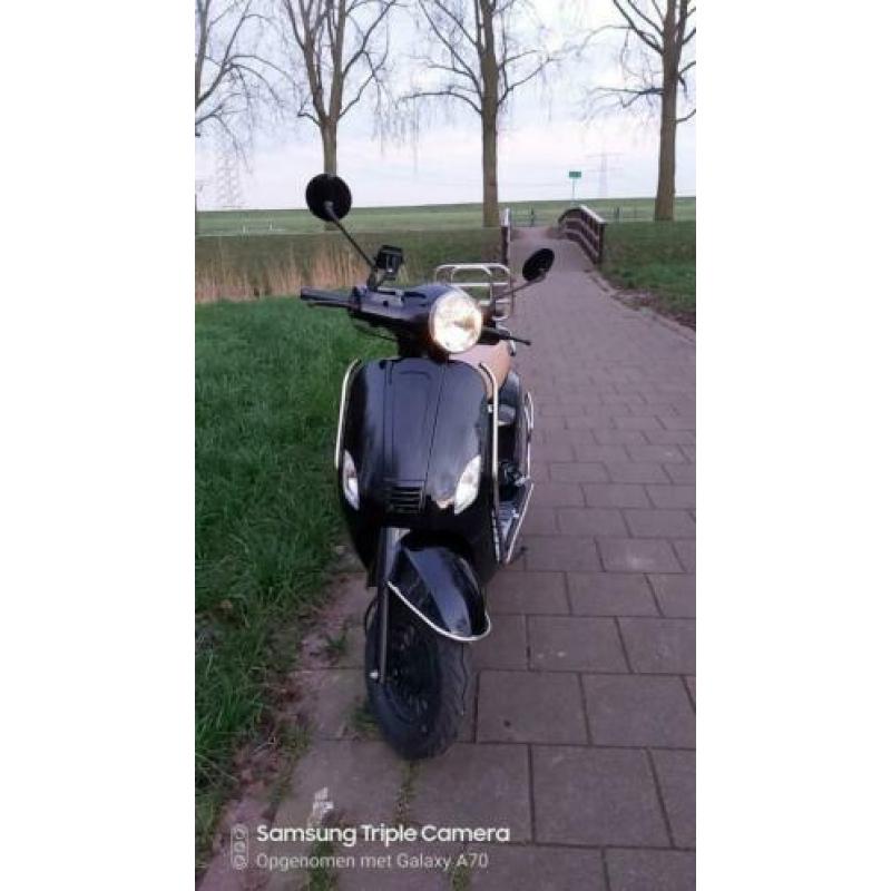 Mooie senzo snor