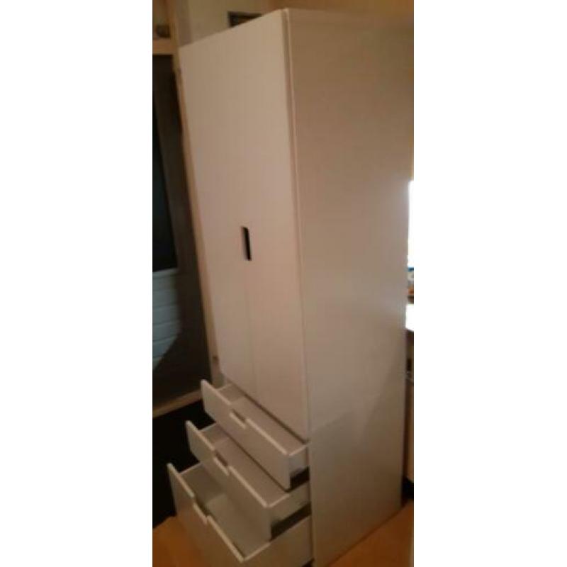 Ikea kledingkast kast