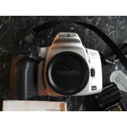 Minolta camera Dynax 500 si (nog met een rolletje)