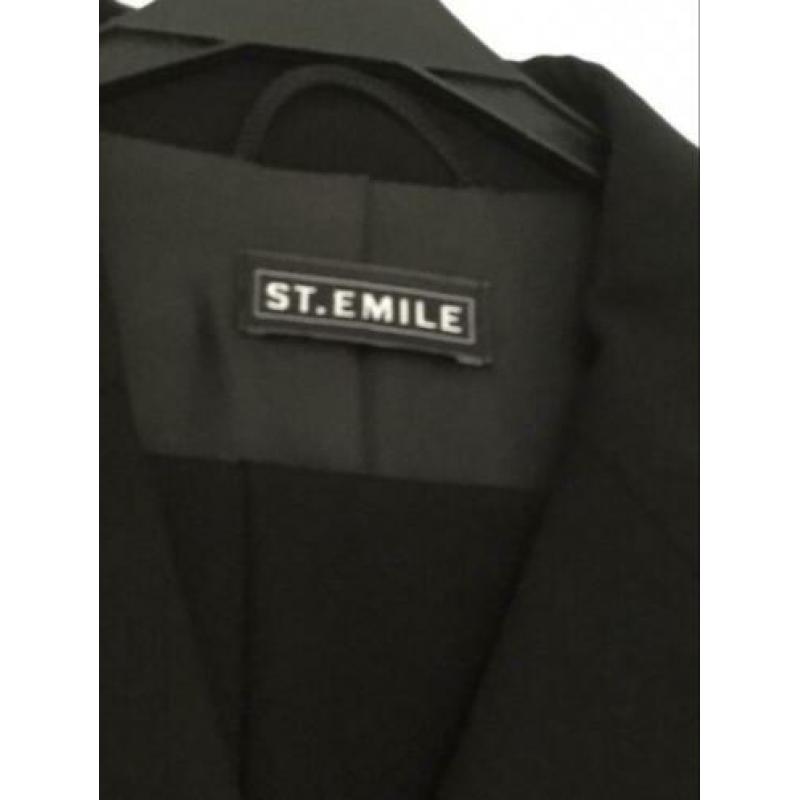 Prachtig lang colbert St Emile 96% coolwool 4 % elastan