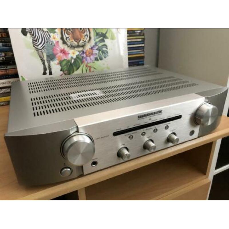 Maranrz versterker PM6006 zilver