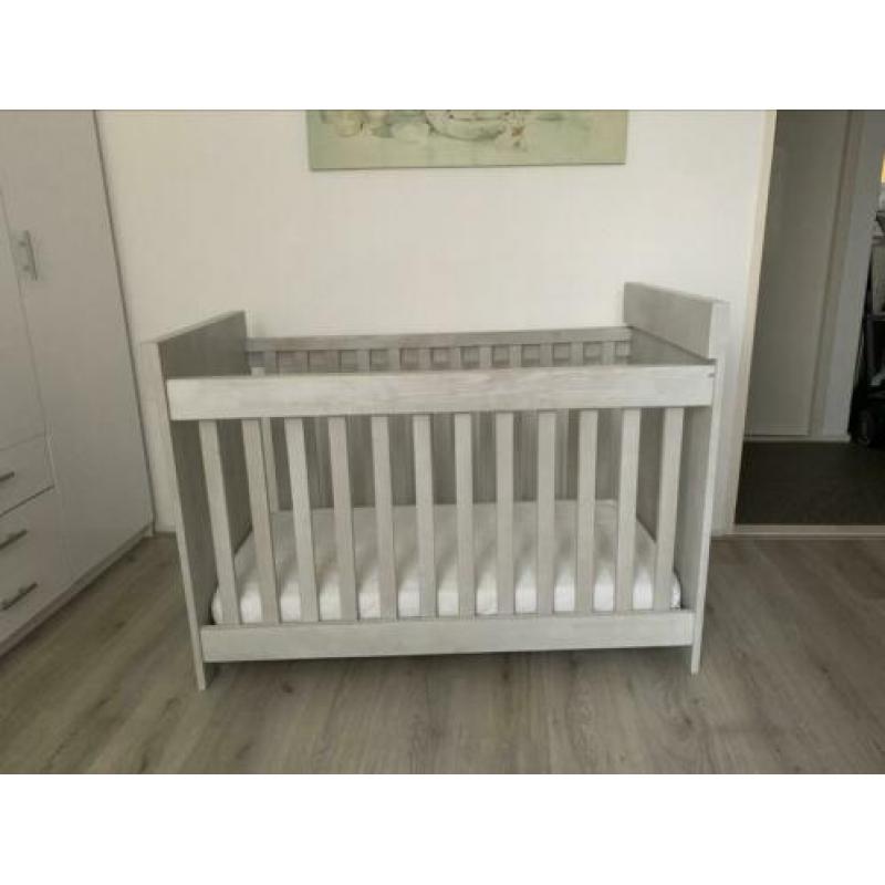 Baby bed