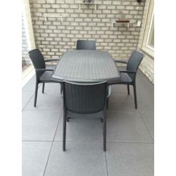 Kunststof Tuinset Tafel met 4 x stoelen kleur antraciet