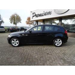 BMW 1 Serie 116i Corporate,Airco,NAV,5drsdealeronderhNL auto