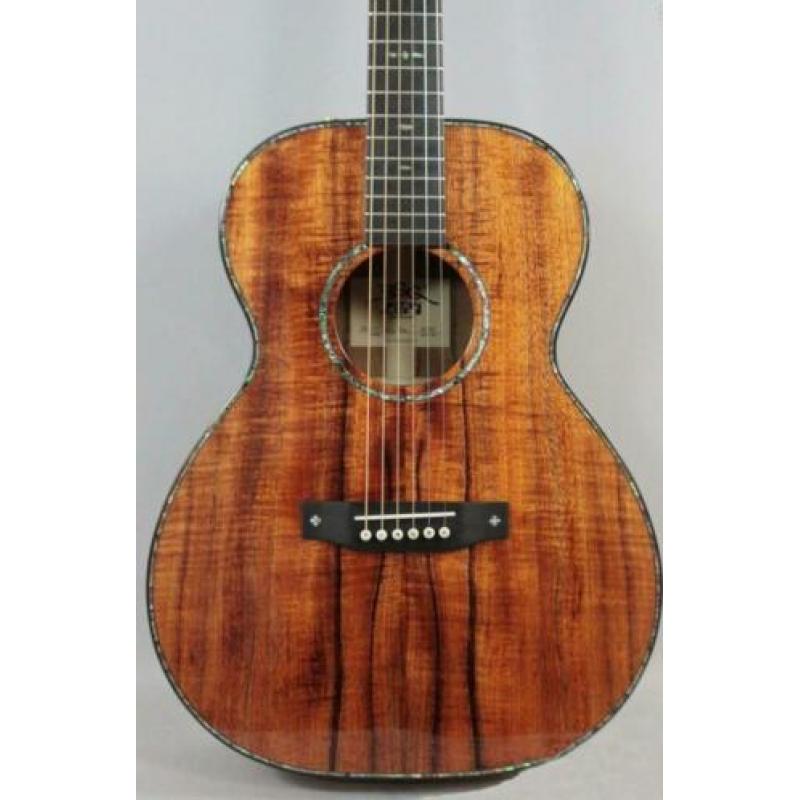 BSG gitaar hawaian KOA toonhout Model OM
