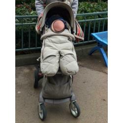 Stokke kinder/wandelwagen met extra’s