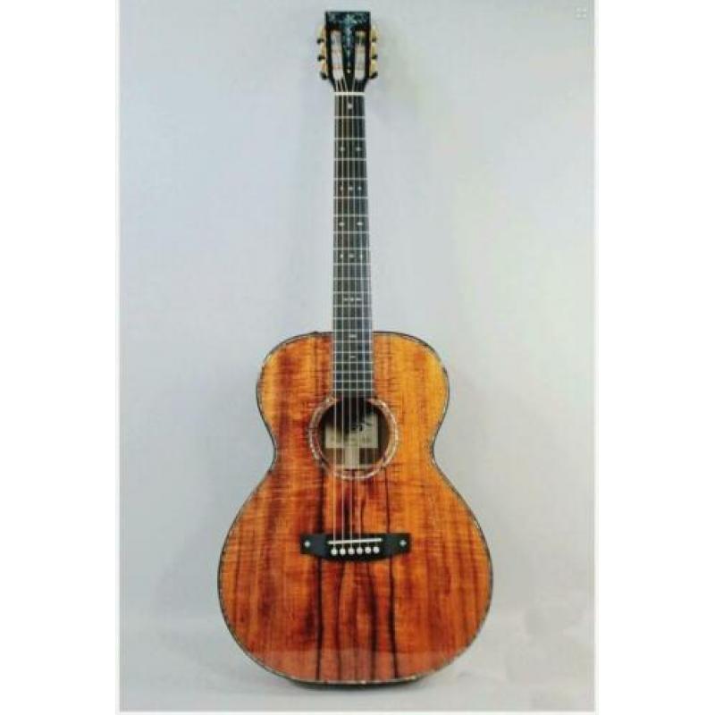 BSG gitaar hawaian KOA toonhout Model OM