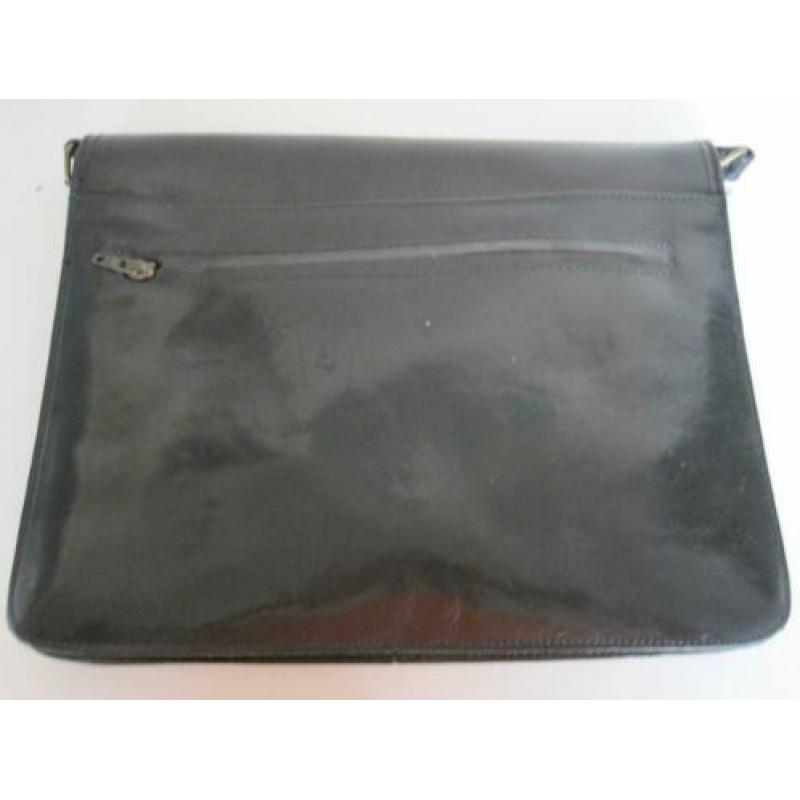 Claudio Ferrici dames schouder tas kleur zwart