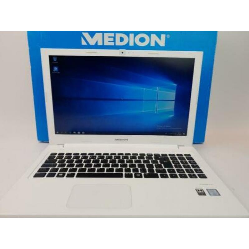 Medion S6421 -MD 60564 Laptop i3 4GB 128GB SSD - Nieuwstaat