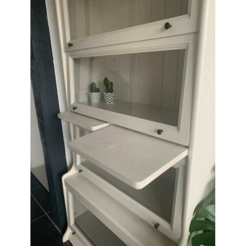 Prachtige vitrine kast 195x100