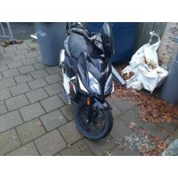 Kymco super 8