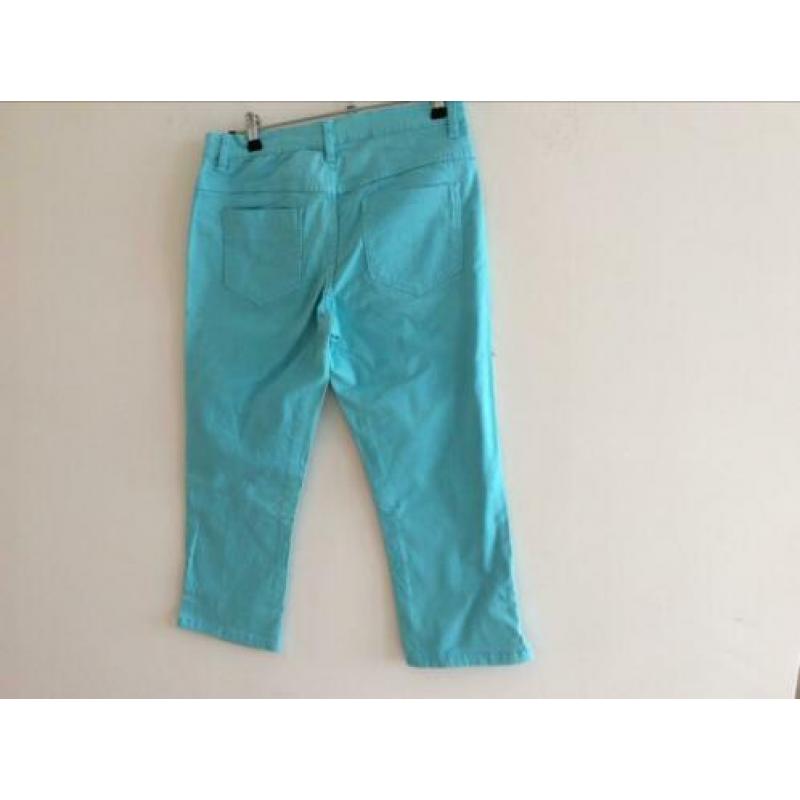 Geisha capri jeans maat L aqua kleur.