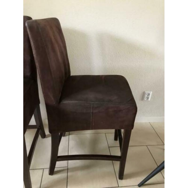 2 st barstoelen