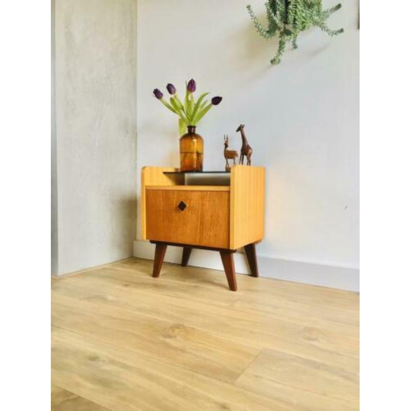 Vintage nachtkastjes jaren 60/70 retro teak hout 2 stuks set