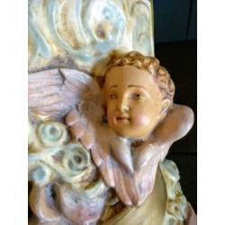 Oude kerk console met engelen-hoofdjes