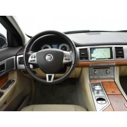 Jaguar XF 3.0D V6 AUT. LUXURY *91.279 KM* (bj 2010)