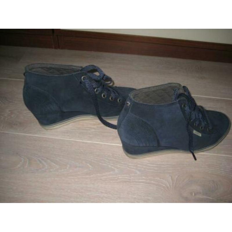 'Nieuw esprit donkerblauwe suede sleehak gymp mt 41