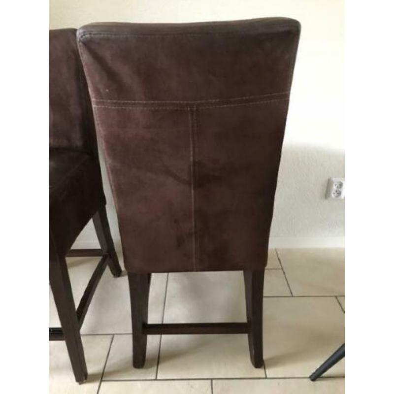 2 st barstoelen