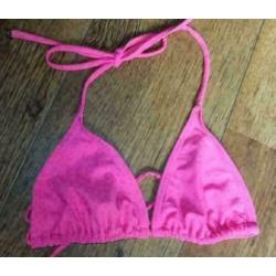 Cyclaam bikini mt 38 cup kleine B