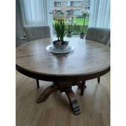 Massief handgemaakte eiken eetkamer tafel