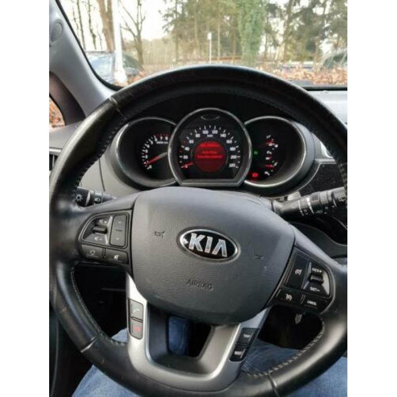 KIA RIO 1.2 I 5DRS 2015 Blauw