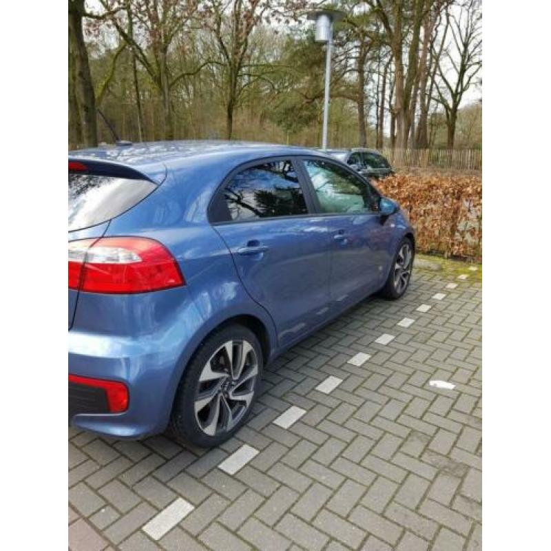 KIA RIO 1.2 I 5DRS 2015 Blauw