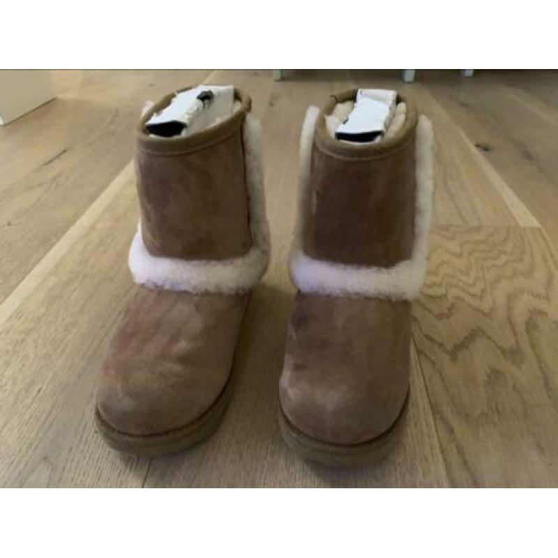 Ugg's | meisjes | 30 | bruin met bont