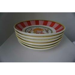 6 Pasta borden blond, twee kleuren